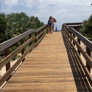 Meet your Posher, Thao